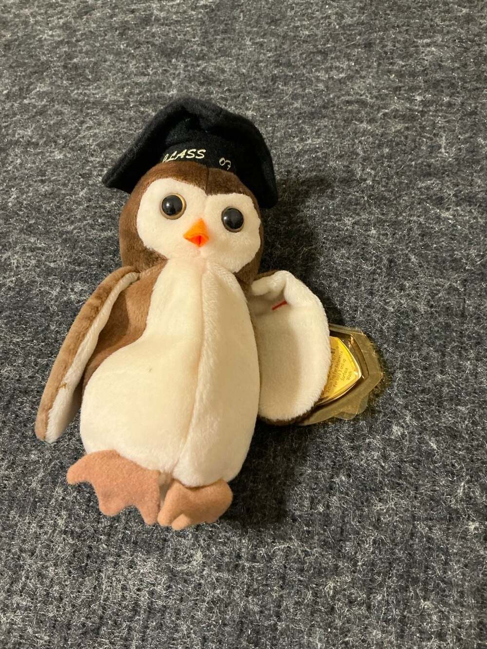 Ty Beanie Baby Wise the Owl Class of '07 Graduation Plush